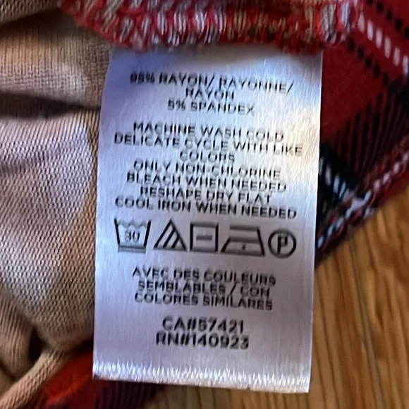 Loft Red Plaid Turtleneck, Size Small - Picture 5 of 5